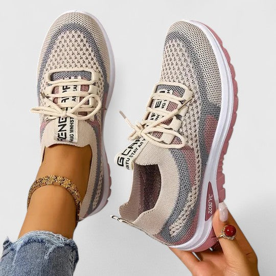 Casual women's lightweight trainers, perfect for active lifestyles & daily comfort. Supportive walking shoes.