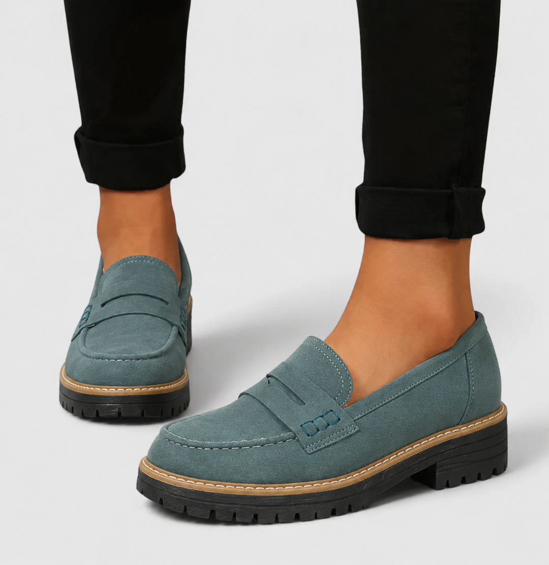 Versatile women's orthopedic comfort loafers, fashionable slip-on flats for everyday style and support.