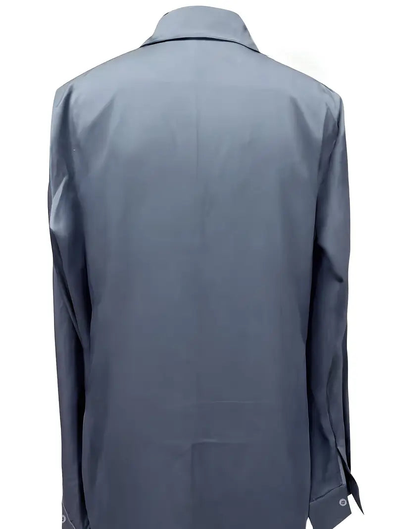 Casual chic women's V-neck blouse, flowing fit, long sleeve for everyday style.