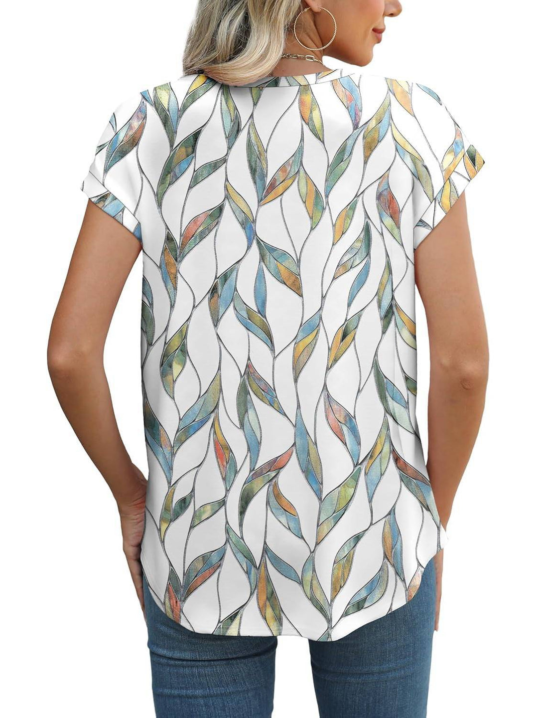 Stylish short sleeve floral shirt for women, perfect for spring casual wear.
