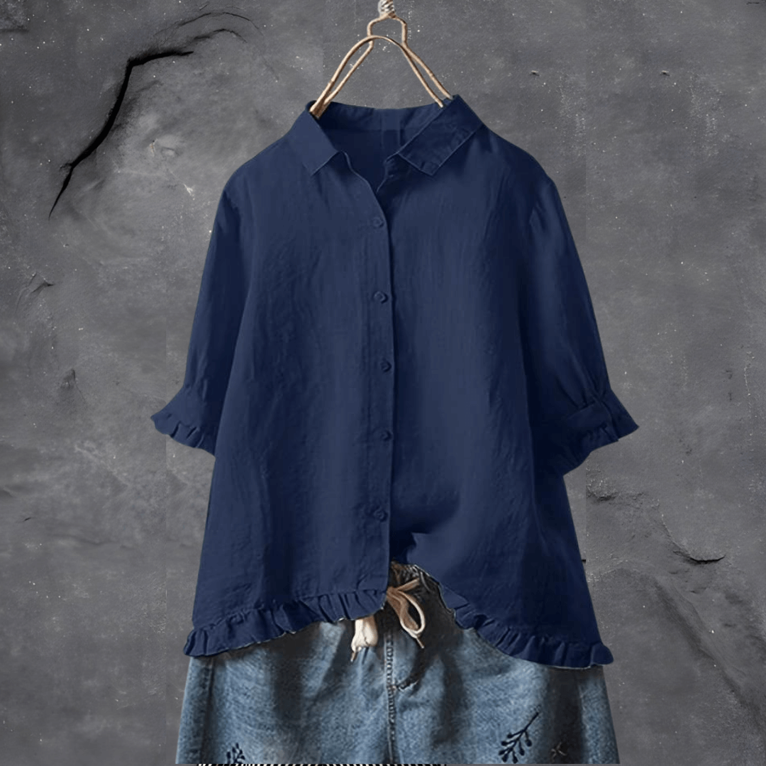 Stylish women's long-sleeve shirt for everyday wear, offering effortless elegance and modern comfort.