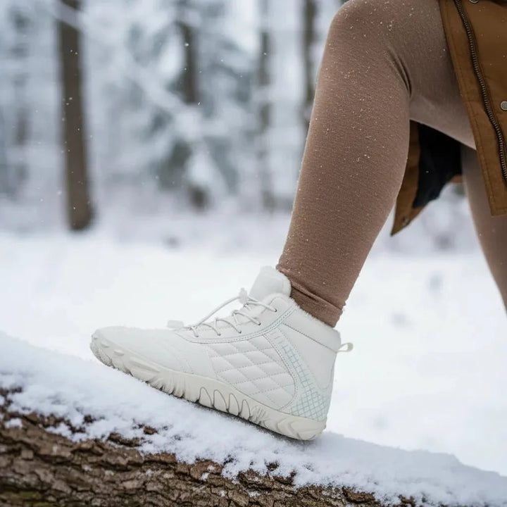 Rugged unisex winter snow boots, warm & durable for cold weather outdoor adventures.