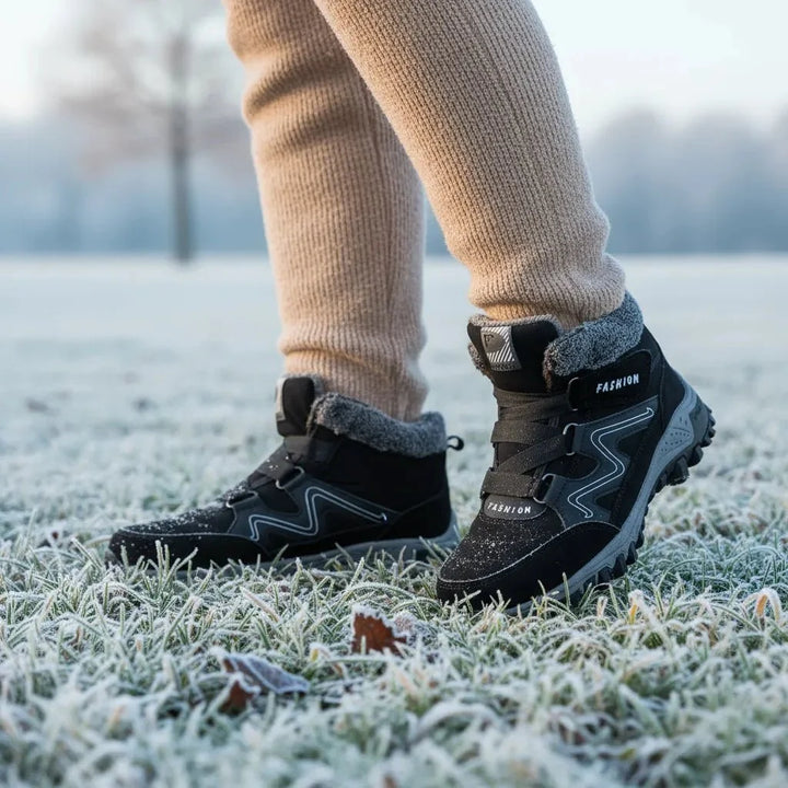 Weatherproof Alaskan Snow Boots, waterproof, non-slip, offering reliable unisex foot protection.