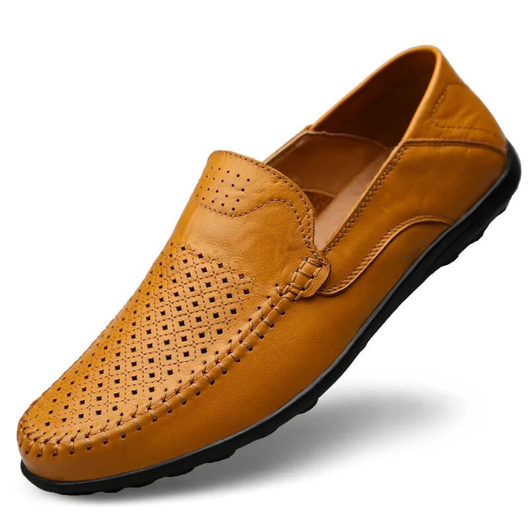 Comfortable men's slip-on loafers, ideal for spring/summer casual walking.