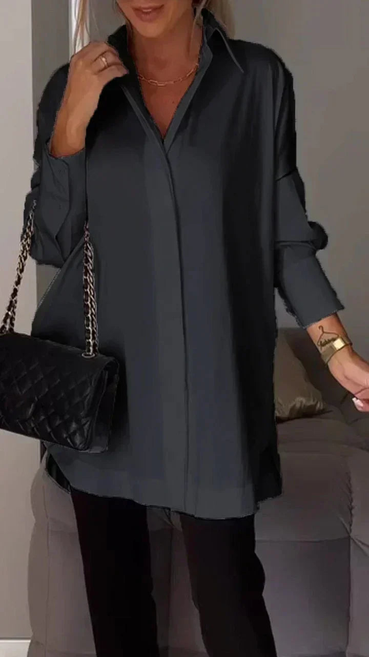 Versatile women's oversize blouse, elegant chic top. Comfortable loose fit for any occasion.
