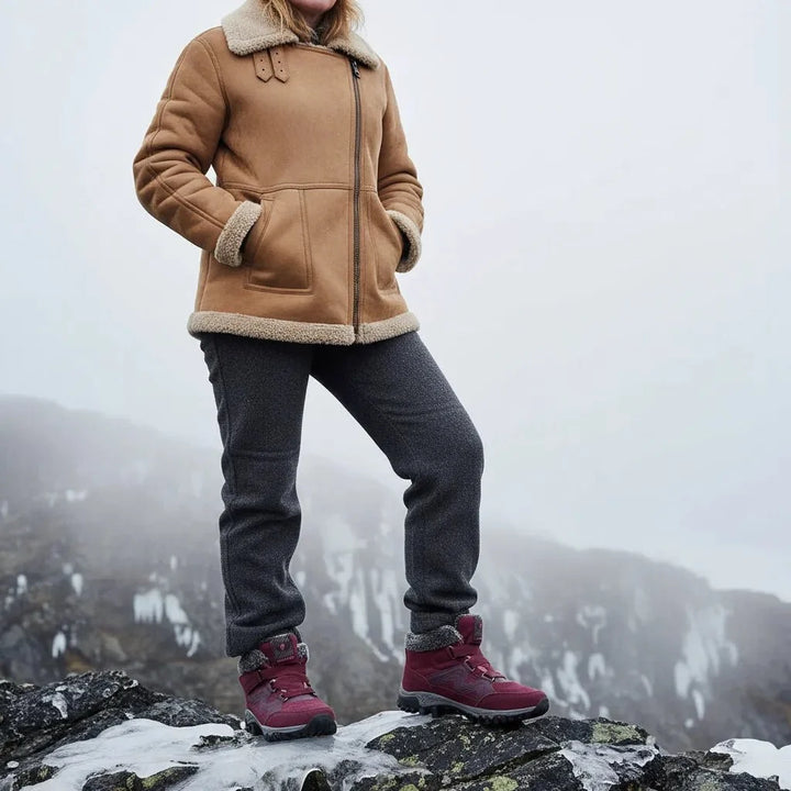 Unisex Alaskan Waterproof Winter Boots, perfect for snow, featuring a non-slip grip & comfort.