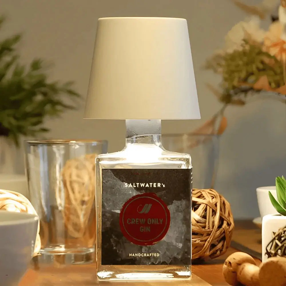 Cordless LED lamp cap, ideal for turning empty wine bottles into unique decorative lighting.