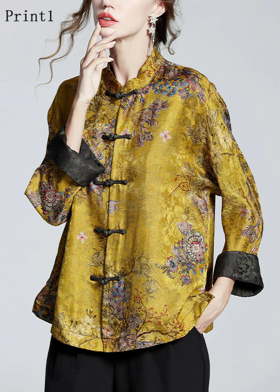 Elegant women's printed stand-collar coat with long sleeves, perfect for smart casual and special occasions.