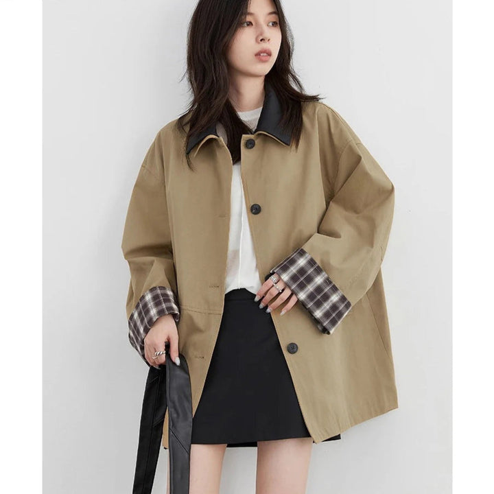 Comfortable women's dark beige plaid button-up jacket, contrast trim for everyday wear, stylish outerwear.