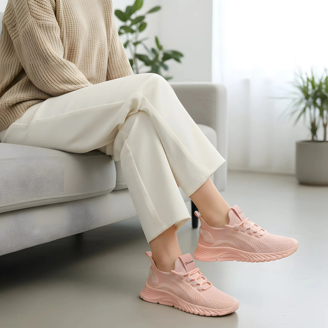 Versatile women's casual shoes, offering comfort for walking and everyday wear.