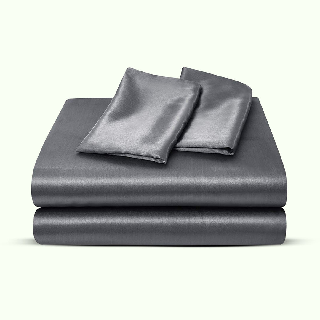 Deep pocket satin sheet set for queen beds. Luxurious, comfortable, elegant silky soft bedroom decor.