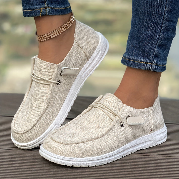 Easy-wear women's orthopedic trainers, perfect for casual comfort & lightweight walking.