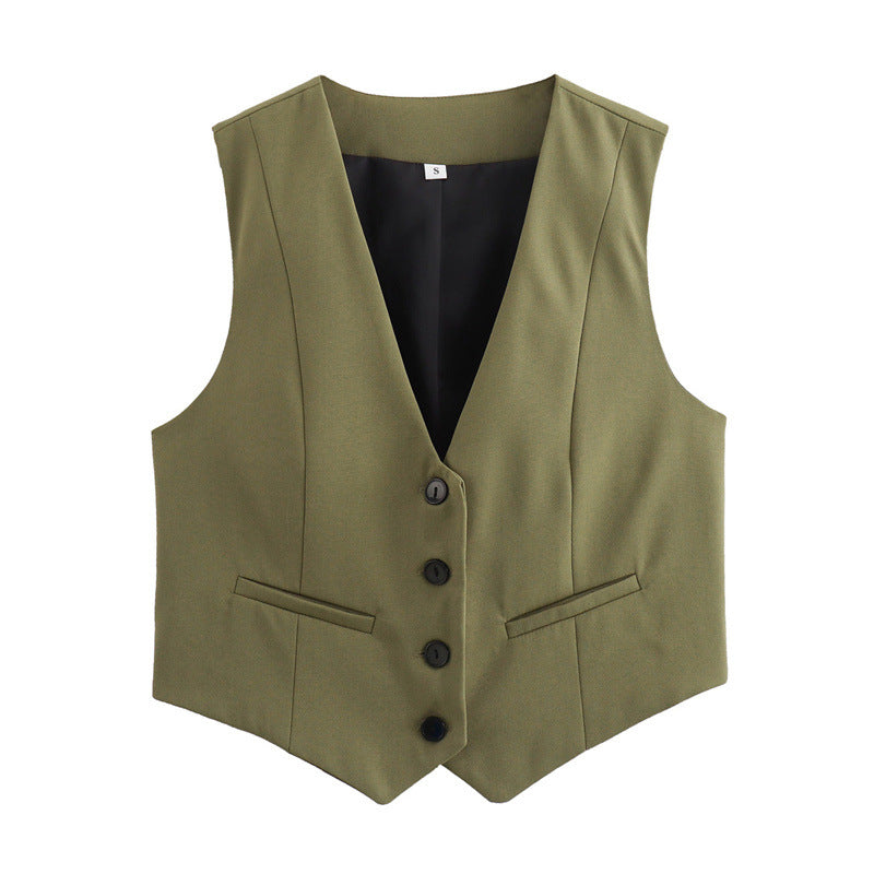 Versatile women's tailored vest, a chic top for effortless layering in modern fashion.
