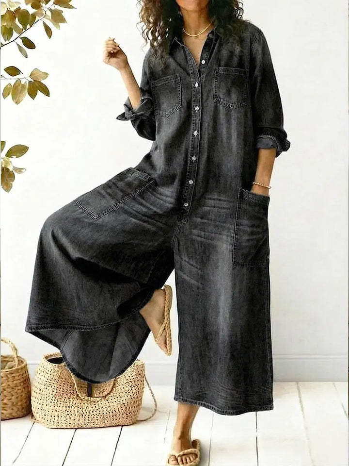 Stylish women's wide-leg jumpsuit with button-front detail, offering a relaxed fit for versatile summer fashion.