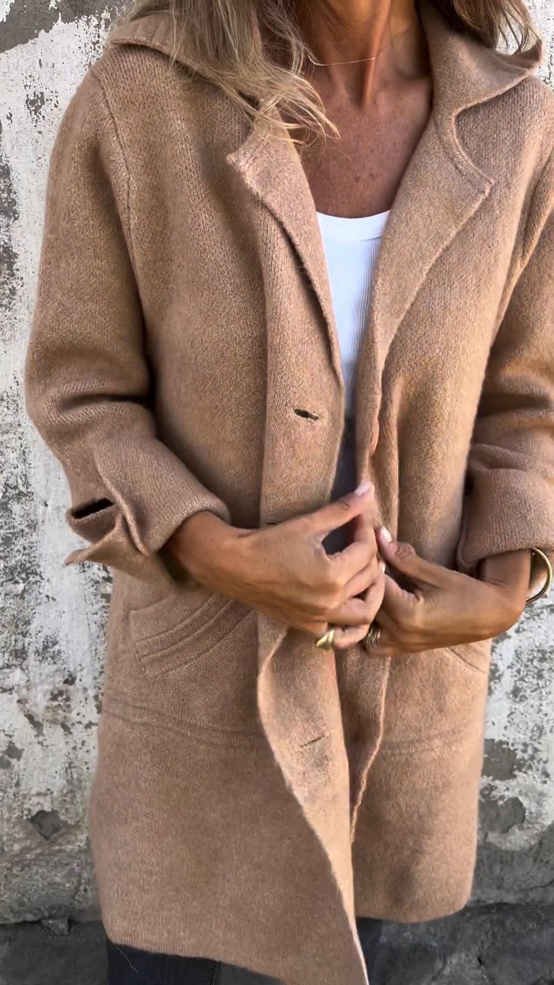 Cozy and chic: Ada women's long knit coat, bringing comfort & style to women's winter wardrobes.