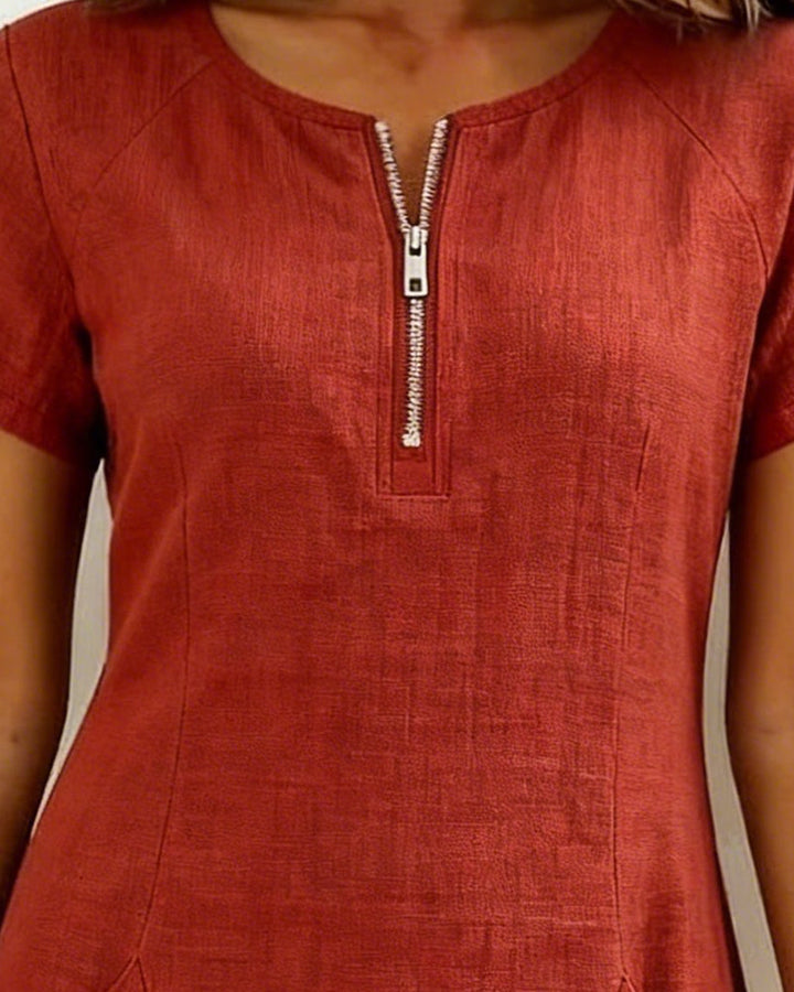 Comfortable women's short sleeve shift dress, a relaxed everyday dress for summer fashion.