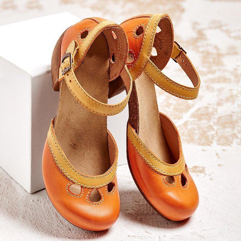 Comfortable women's low-heeled sandals offering posture correction and all-day foot support.