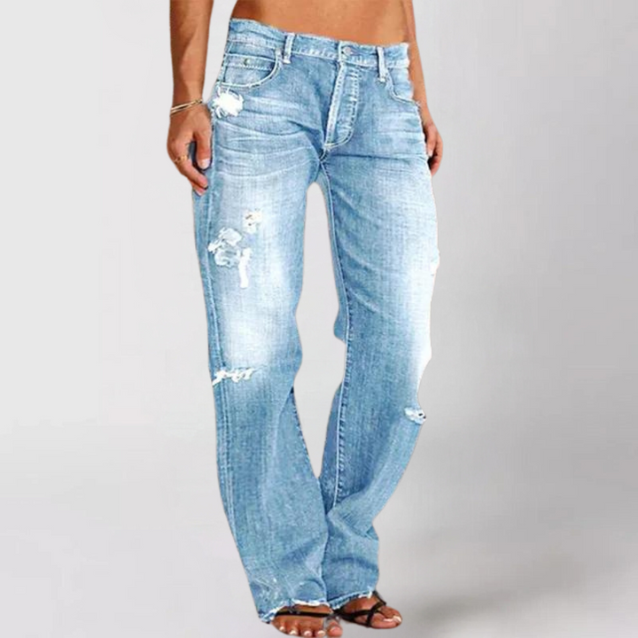 Stylish women's wide-leg jeans with a loose, comfortable fit for a trendy, relaxed look.