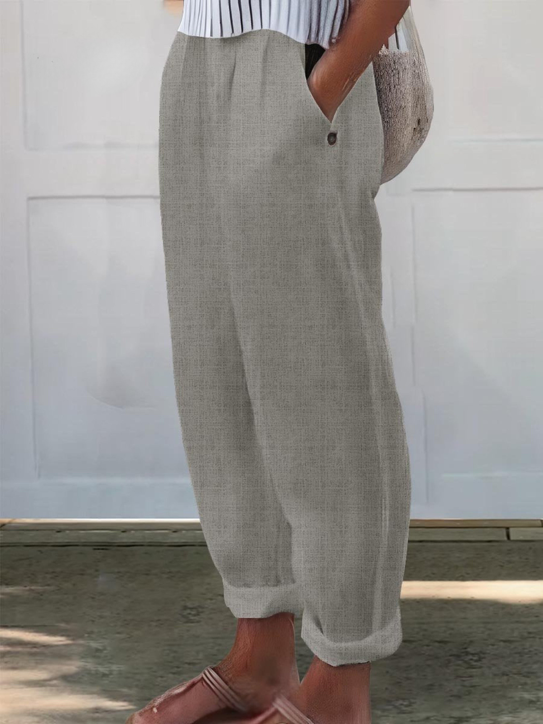 Effortless women's wide leg pants, comfortable and chic for casual occasions.