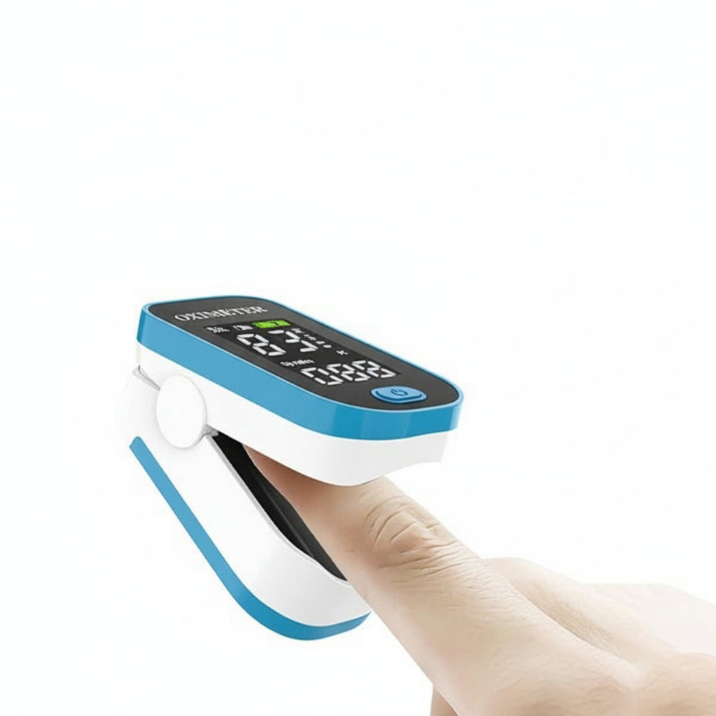 Ergonomic portable health monitor, designed for comfortable oxygen & heart rate tracking.