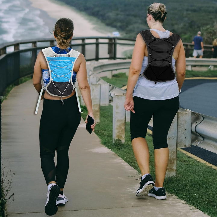 Outdoor activewear: Ultra-light running vest with 2L water bladder for hydration.