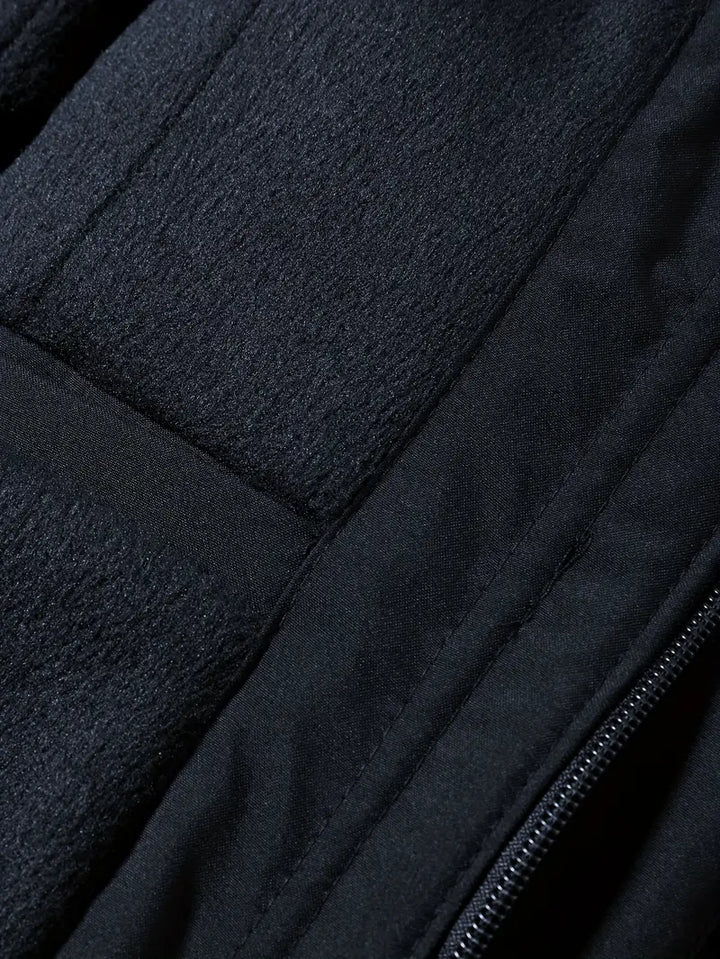 Hooded men's warm winter parka. Regular fit padded jacket for ultimate protection in cold weather.
