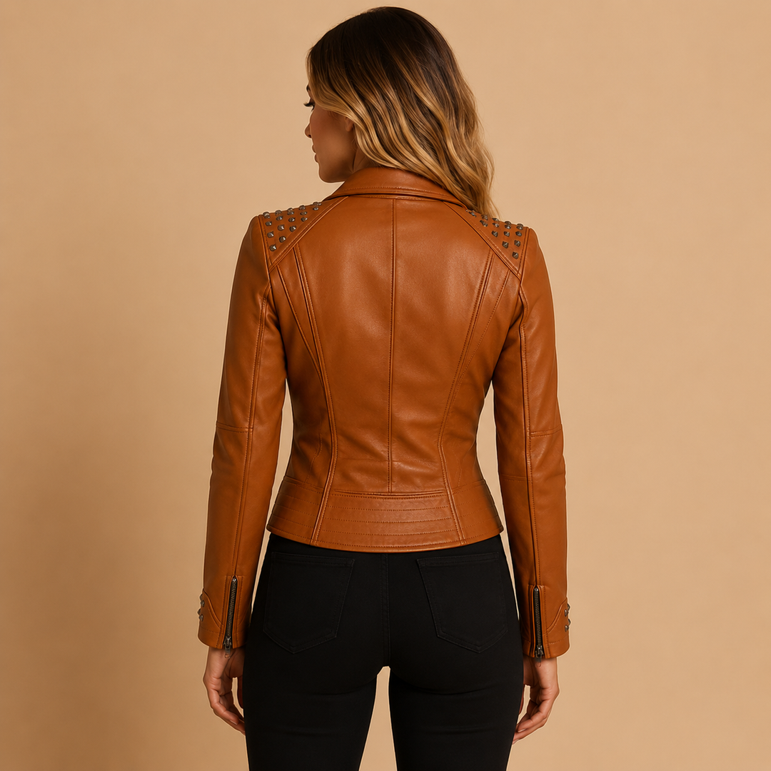 Stylish women's slim-fit quilted jacket, offering a modern, chic silhouette as versatile outerwear.