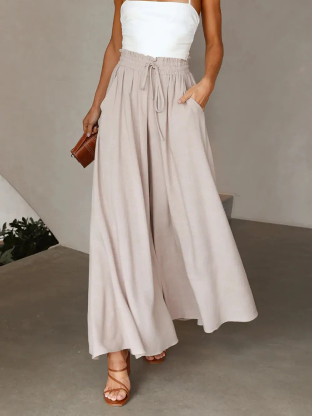 Relaxed fit high waist wide leg pants for women, combining effortless style with comfort.