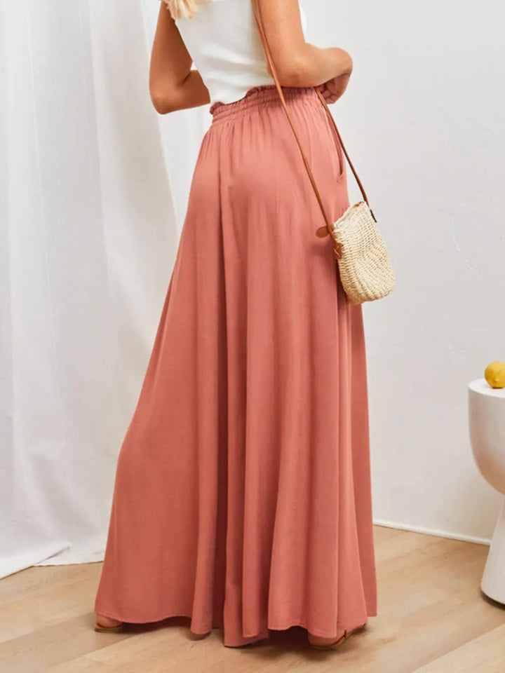 Chic women's high waist wide leg pants, offering a flattering silhouette & relaxed fit.
