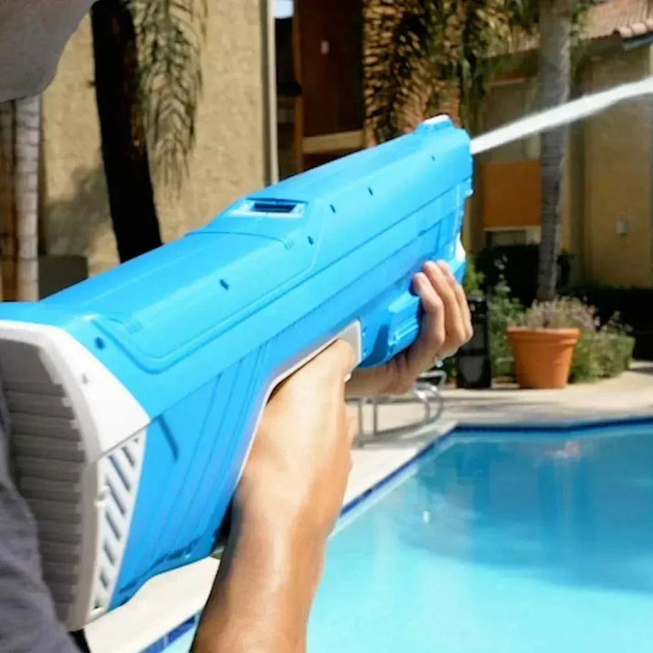 Kids & adults enjoying a water fight with a powerful rechargeable electric water gun outdoor.
