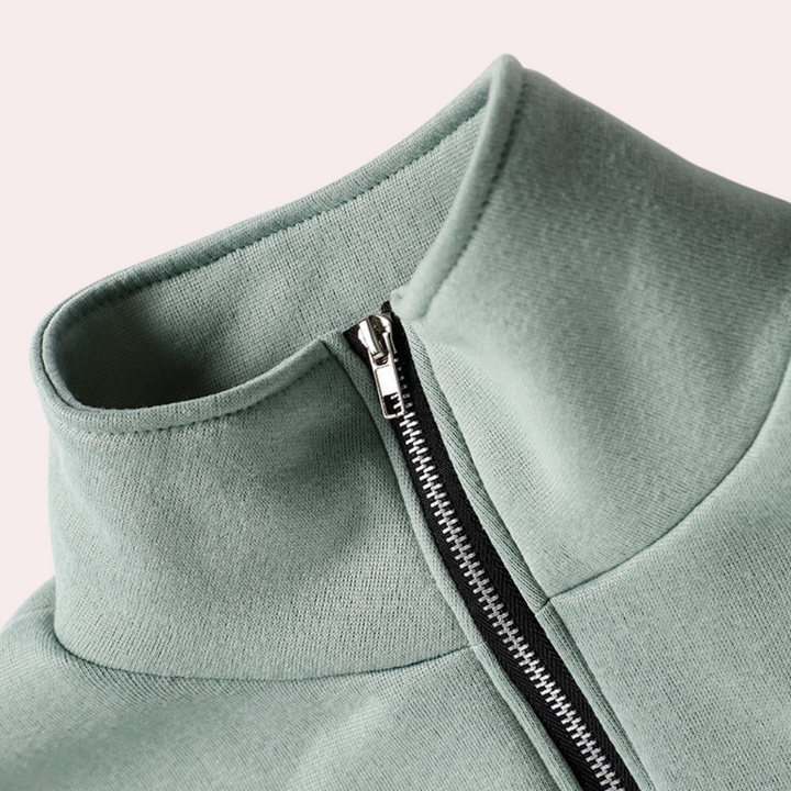 Cozy women's activewear tracksuit set, designed for comfort and style during jogging or casual activities.