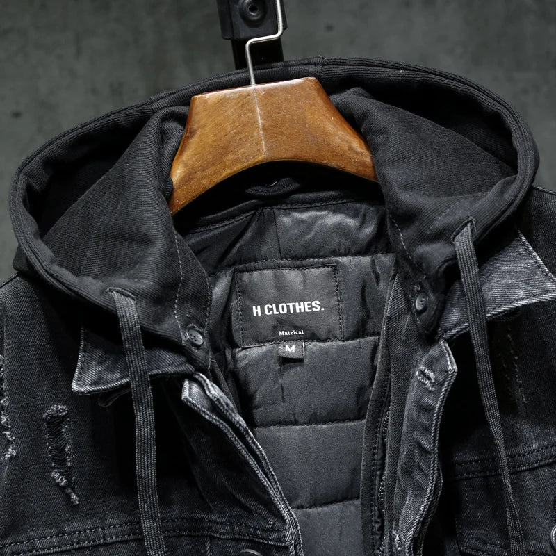 Warm men's casual hooded outerwear, perfect for everyday use and transitional weather.