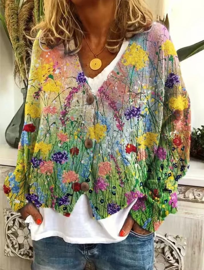 Chic women's colorful knitted sweater, bohemian style with a relaxed fit. Versatile for spring & fall casual wear.