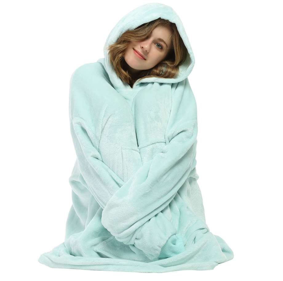 Snug oversized winter hoodie blanket, designed for unisex comfort & ultimate coziness at home.