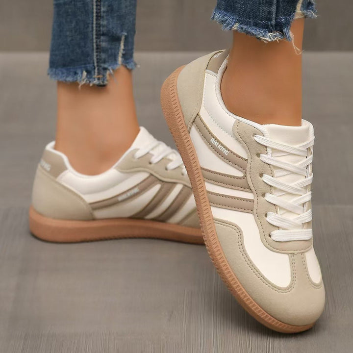 Orthopedic support trainers for women, guaranteeing all-day comfort.