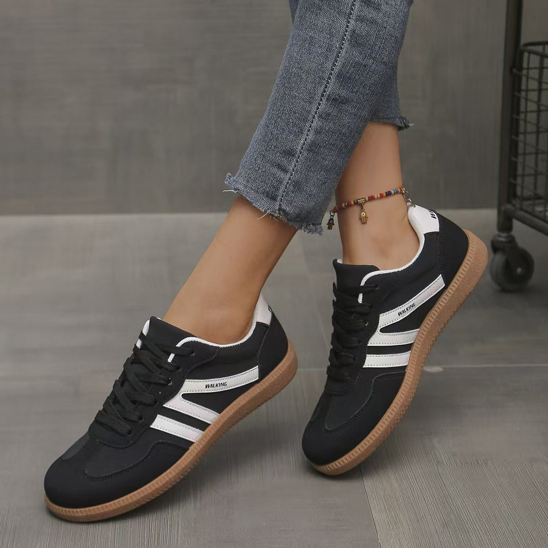 Breathable women's orthopedic sneakers, offering wide fit and arch support.