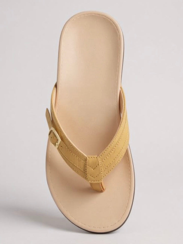Women's everyday thong sandals with thick cushioning, great for walking, beach trips, and casual summer style.
