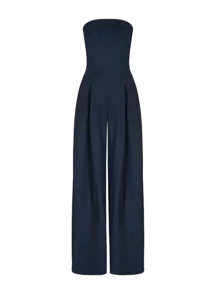 Breezy women's strapless wide leg jumpsuit, a stylish and comfortable summer outfit. Ideal for warm weather elegance.