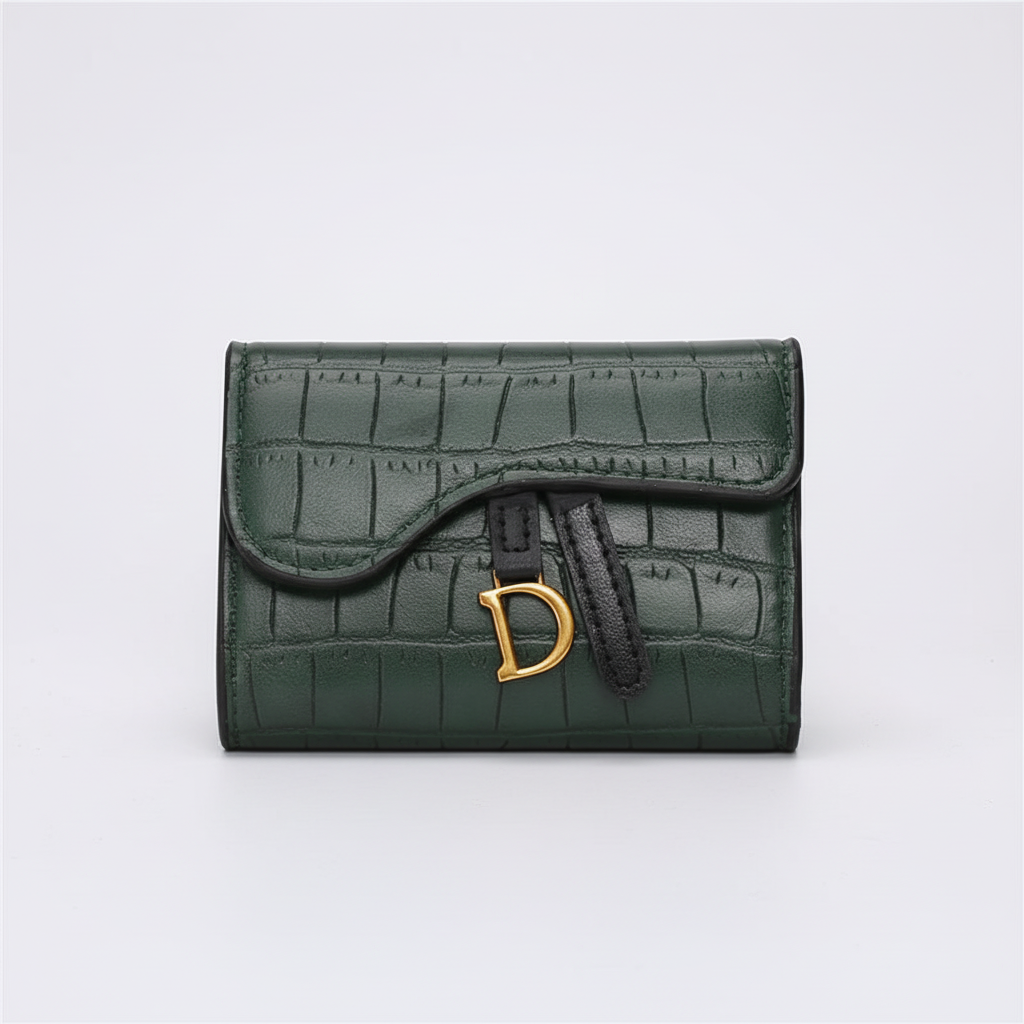 Compact PU leather women's wallet, featuring an elegant crocodile pattern. A practical card holder.