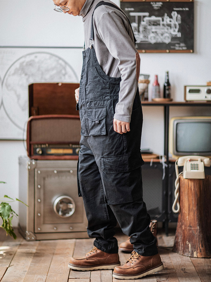 Men's durable overalls for work & weekend, crafted from comfortable polyester-cotton.