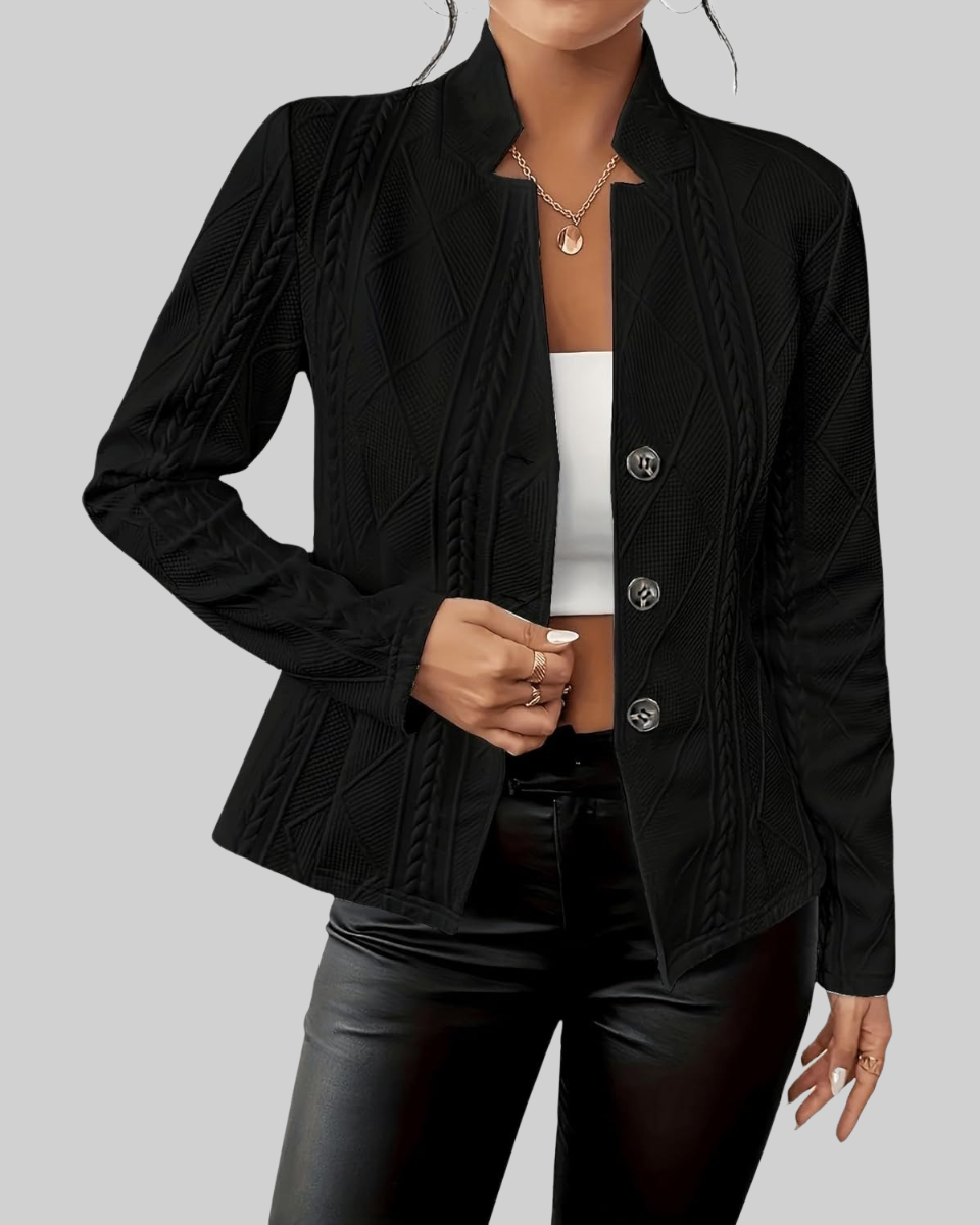 Stylish women's tailored blazer, versatile for professional wear and business casual.