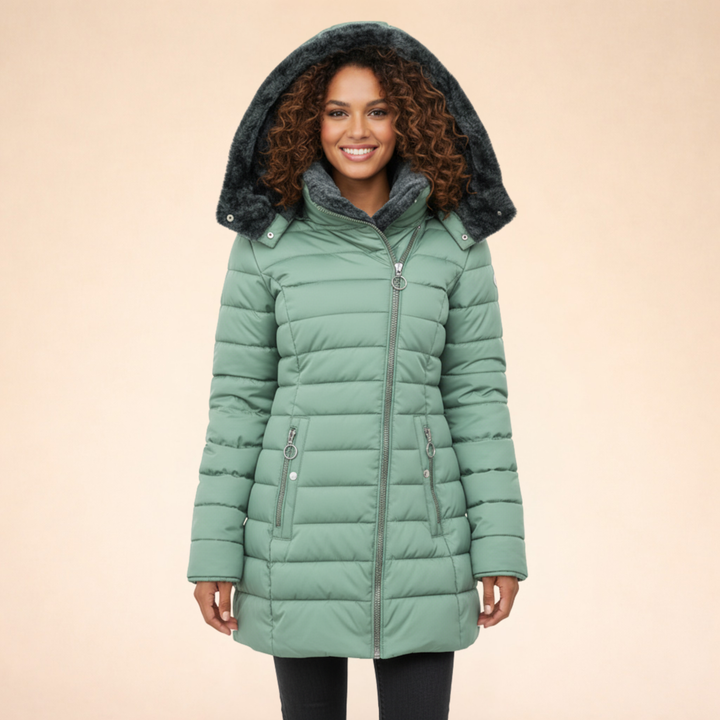 Elegant women's warm puffer jacket, ideal for winter. Stylish & cozy outerwear for cold weather fashion.