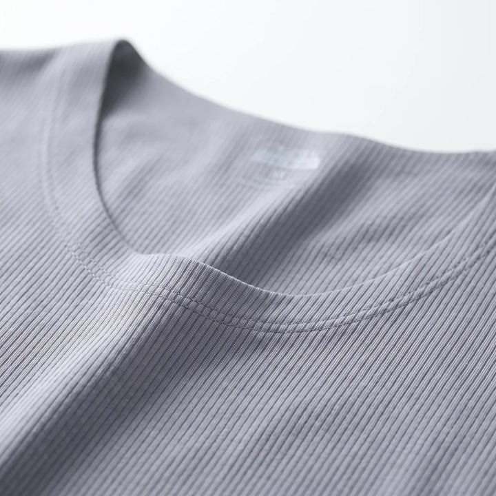 Relaxed men's short-sleeve pyjama set for ultimate comfort, perfect as sleepwear or casual home loungewear.