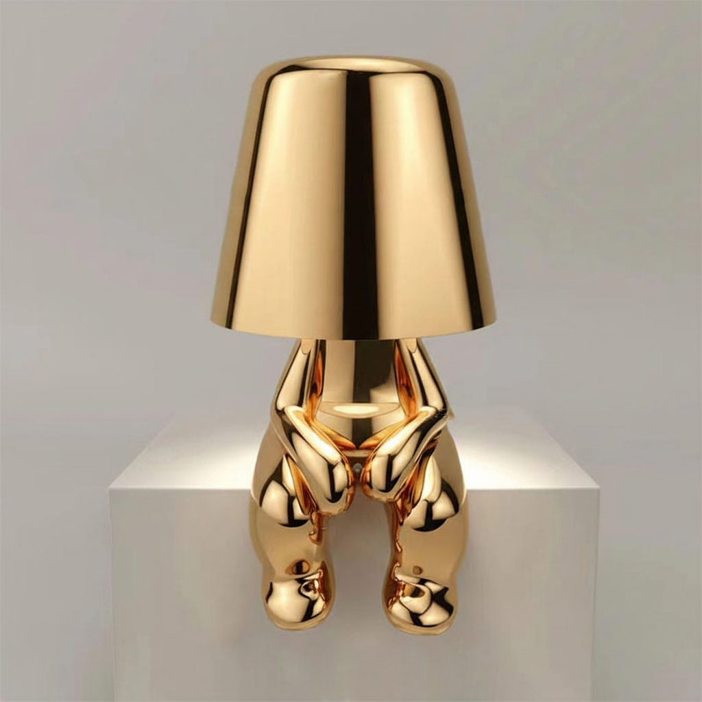 Stylish cordless dimmable office lamp, modern design, ideal for focused or ambient desk lighting.