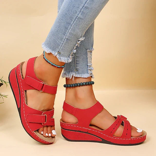 Trendy women's open toe orthopedic sandals, blending comfort, arch support & foot pain relief.