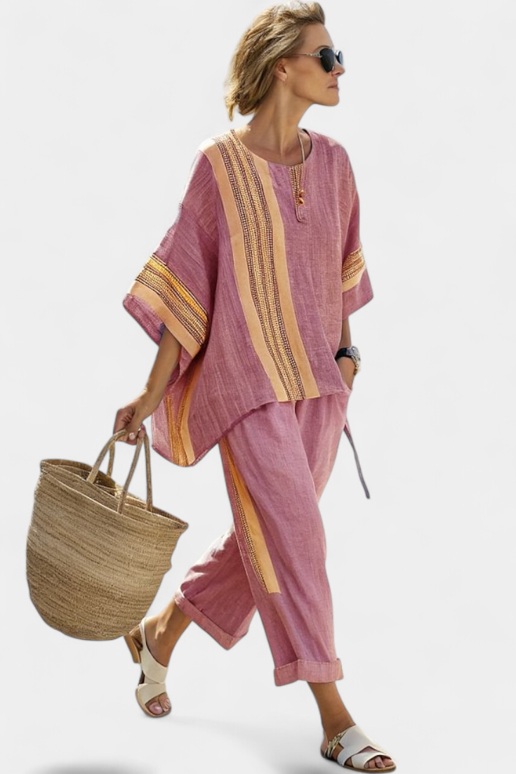 Chic women's contrast trim top and wide leg pants set. A comfortable, stylish bohemian outfit for everyday.