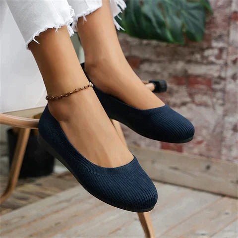 Soft memory foam women's ballet flats, offering excellent arch support and pain relief for feet.