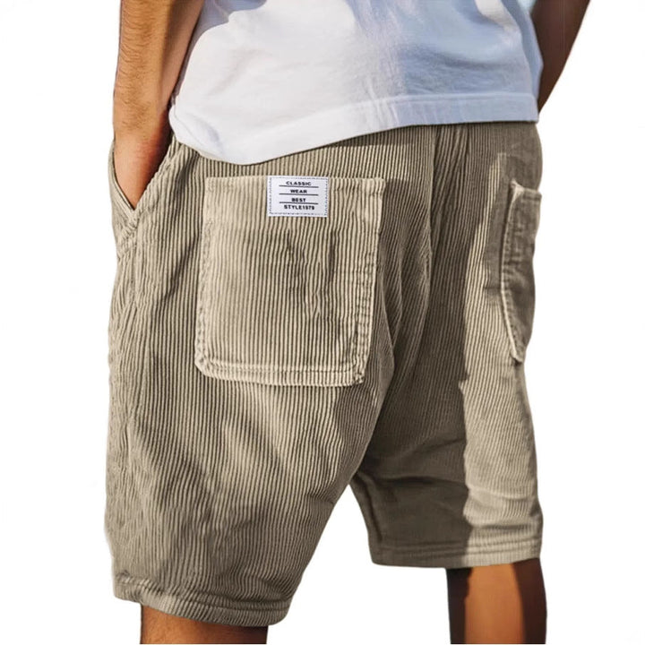 Versatile men's textured tailored shorts, ideal for everyday wear, summer outings, and smart casual events.