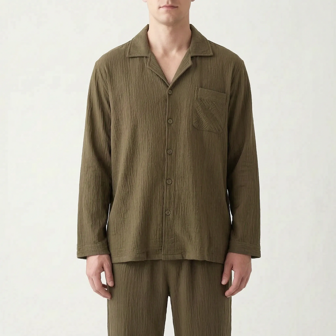 Men's relaxed fit long sleeve pyjama top, soft loungewear for ultimate comfort and sleep.