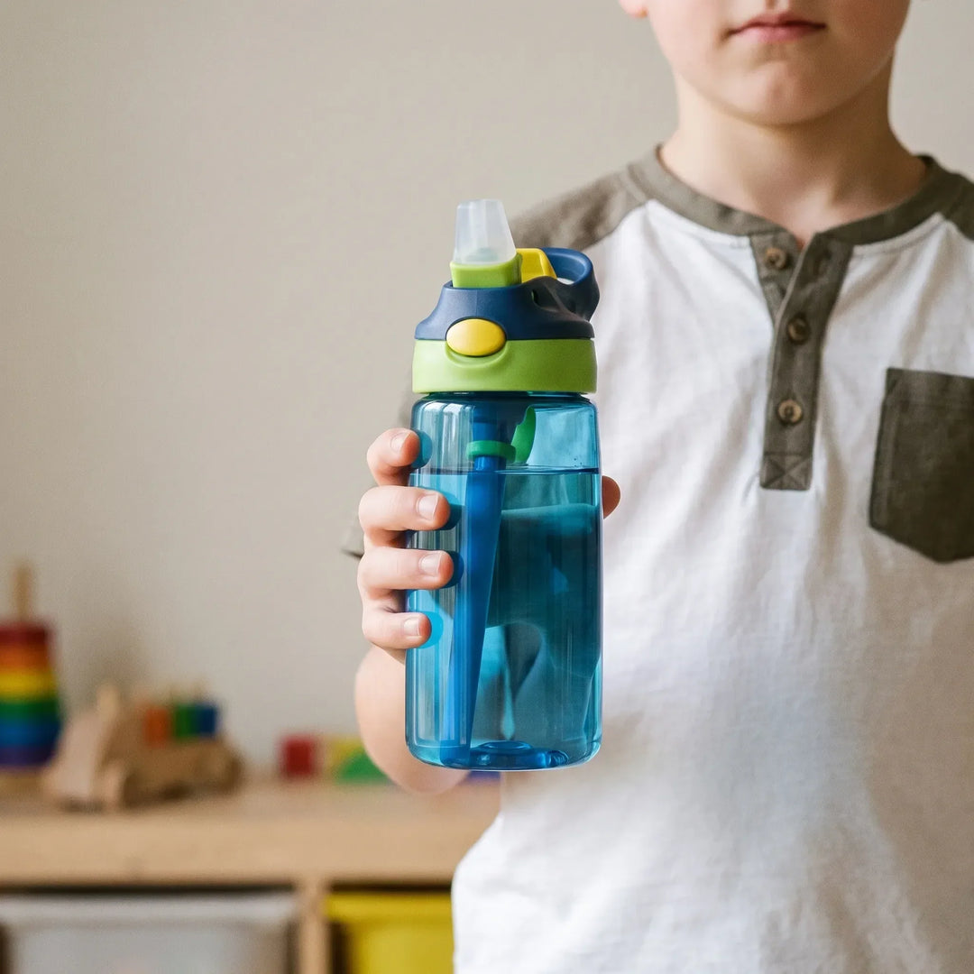 Children's leakproof push-button straw bottle, perfect for toddlers & kids hydration, durable & reusable.